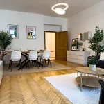 Apartment 100m2 Wenceslas Comfort, 3bdr With Netflix