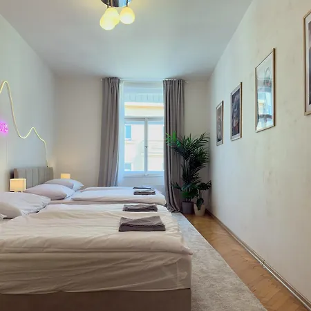 公寓 100m2 Wenceslas Comfort, 3bdr With Netflix