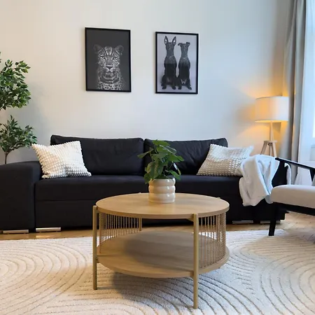 100m2 Wenceslas Comfort, 3bdr With Netflix 布拉格