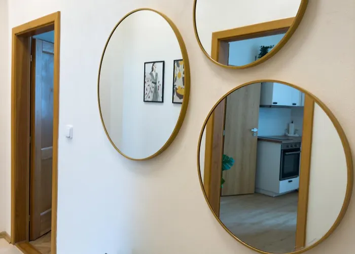 Апартаменты 100m2 Wenceslas Comfort, 3bdr With Netflix Прага