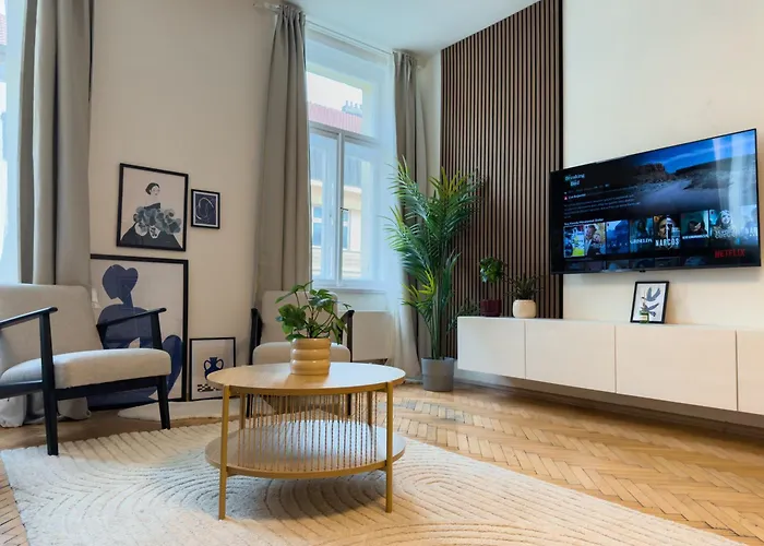 100m2 Wenceslas Comfort, 3bdr With Netflix Прага